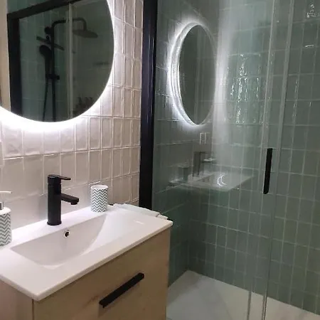 Precioso Loft Con Piscina Cerca De Playa Del Bajondillo En Torremolinos Torremolinos
